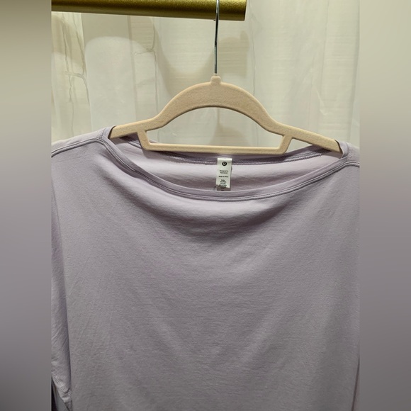 Lululemon Back in Action Long Sleeve - Picture 5 of 8